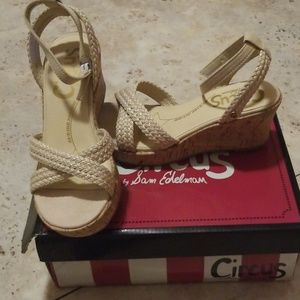 BRAND NEW oatmeal wedge heels